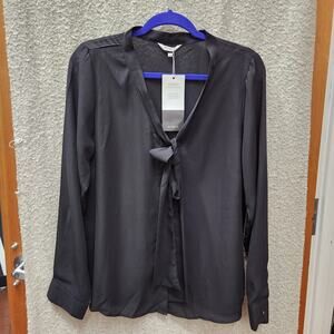 NWT Auqco Beautiful Black Mother of Pearl Button Tie Neck Sheer Blouse Size XXL